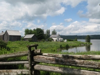 Filename=King_s_landing_fence_and_houses.jpg
Filesize=731KB
Dimensions=965x724
Date added=Sep 01, 2011 King_s_landing_fence_and_houses.jpg